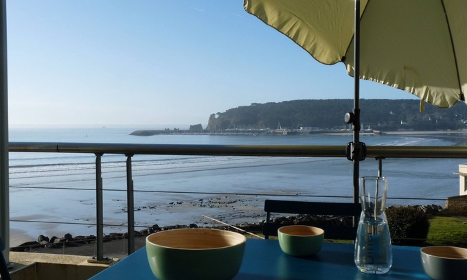 Crozon Apartment | Apartment with sea view in Morgat