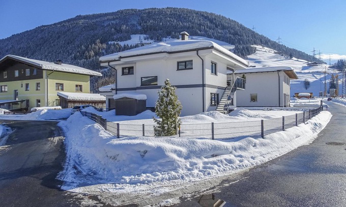Mittersill Apartment | Apartment with terrace, 8 minutes from ski lift