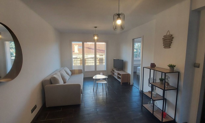 Toulon Apartment | Apartment with terrace