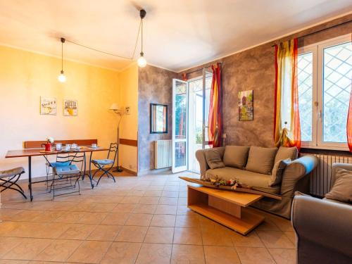 Diano Castello Apartment | Apartment Zenzero e Cannella-2 by Interhome