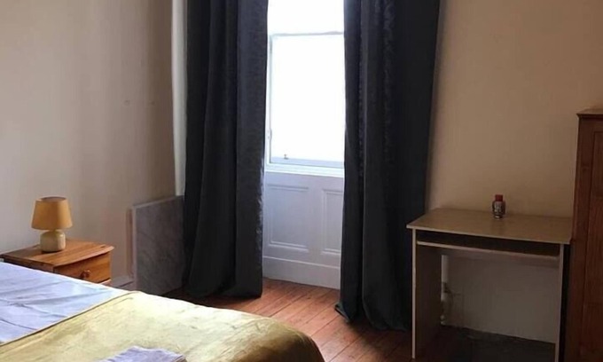 Haymarket Apartment | Apex Haymarket Station Apartment