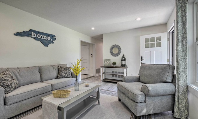 Apex House | Apex Home ~ 15 Mi to Downtown Raleigh!