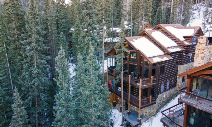 Mountain Village Cabin | Apex | Modern Mountain Getaway with Mountain Views