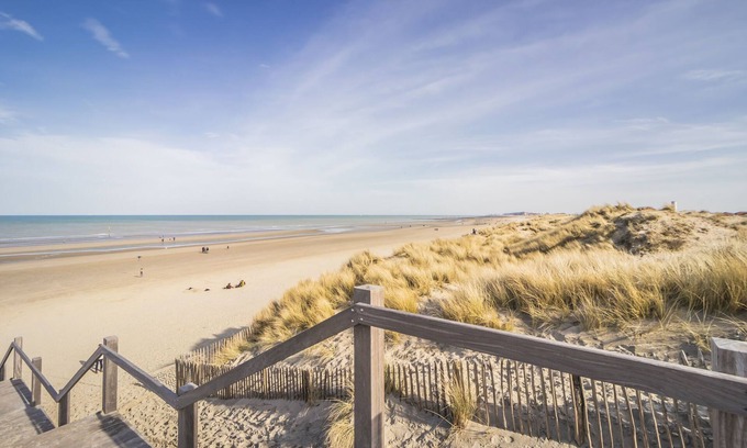 Nieuwpoort-aan-Zee Apartment | Apollo II 110 with central location