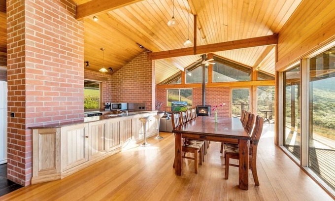 Apollo Bay House | Apollo Panorama Guesthouse