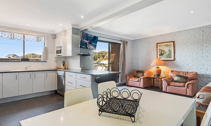 Narooma Apartment | Apollo Unit 15 - 1st Floor