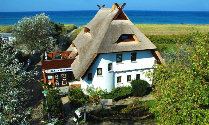 Dierhagen Ost Apartment | App. 1 Windhook Bridge - Hotel Haus Windhook (right on the Baltic Sea)