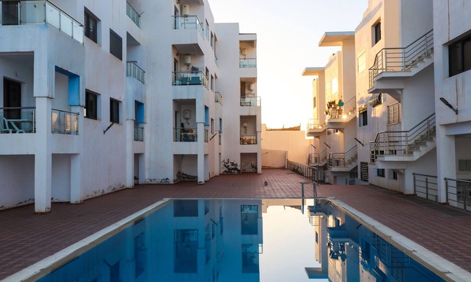Tamraght Apartment | App. Avec Piscine; à Seulement 3 Minutes à Pieds de la Plage Pour les Surfeurs!