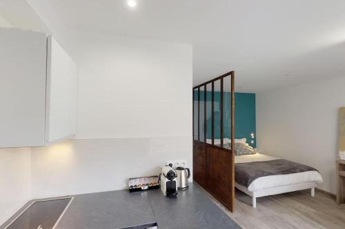 Quartier Hyper-Centre Apartment | Appart 3 pers piscine parking coeur de ville