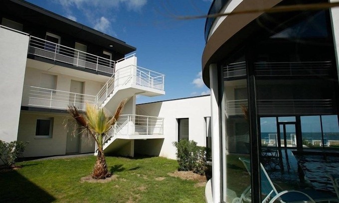 Plougasnou Condo | Appart Abordable à 300m de la Plage + Piscine