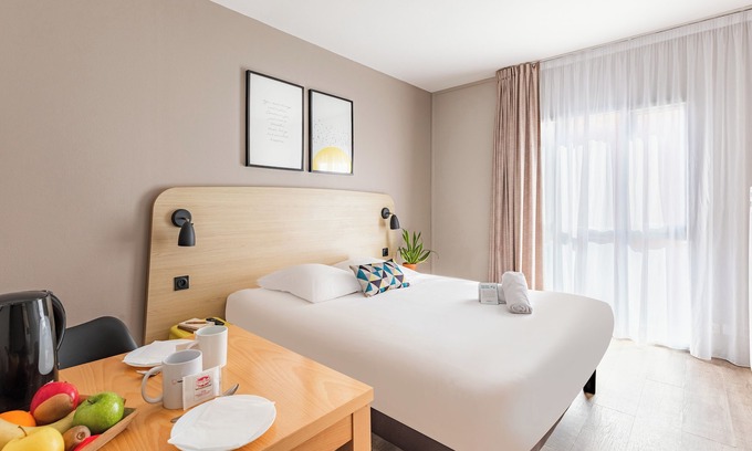 Blois Apartment | Appart'City Classic Blois