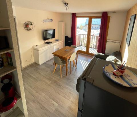 Montgellafrey Apartment | Appart SFL 1650m