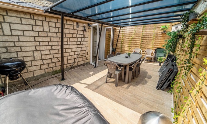 Equemauville Apartment | Appart Spacieux Terrasse Parking