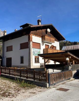 Pie Falcade Apartment | Appartamento Canes