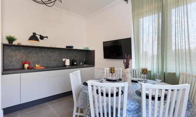 Lesa Apartment | Appartamento Cloe