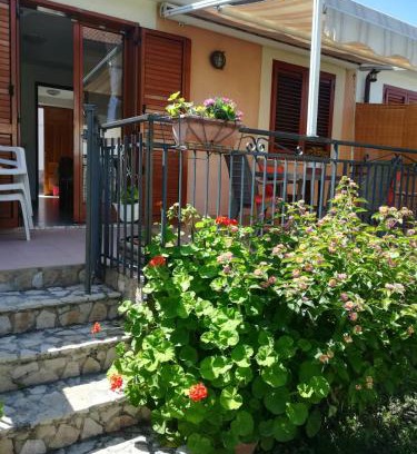 Agnone Cilento Apartment | Appartamento con 2 stanze e giardino