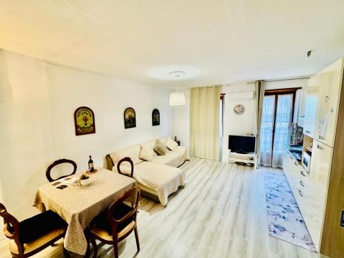 Acqui Terme Apartment | Appartamento Lana zona terme Centro e vicino a Villa Igea