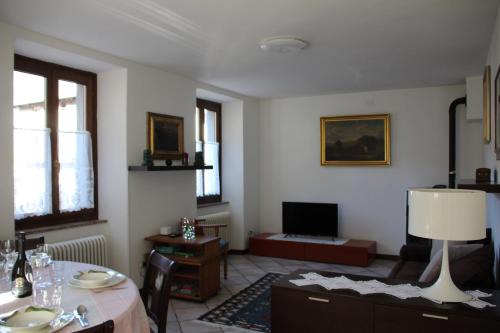 Molina di Ledro Apartment | APPARTAMENTO MIRTA