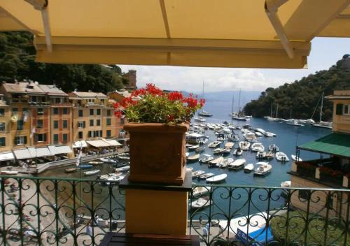 Portofino Apartment | Appartamento Piazzetta Portofino (010044-LT-0030)