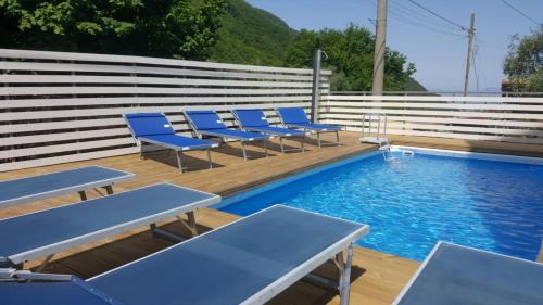 Piazza-Tralia-Pendolo Apartment | Appartamento Raffaella