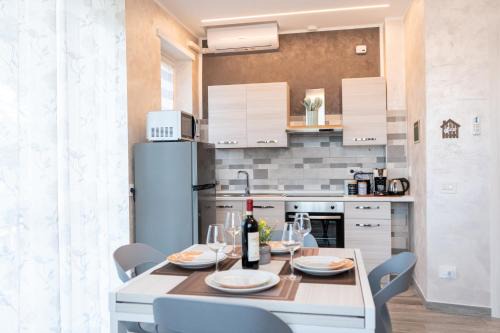 Alba Apartment | Appartamento Rayan Alba,Langhe ,vino e tartufo