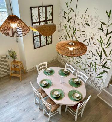 Vitre Apartment | AppartCosy 21 Centre Historique T4