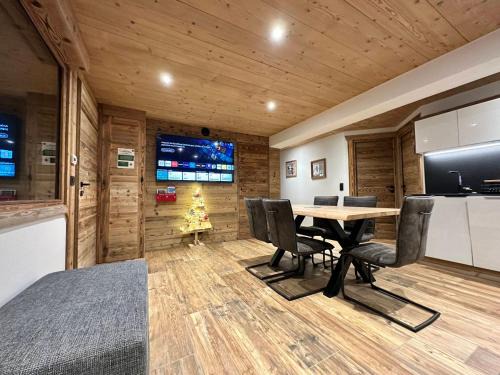 Notre-Dame-de-Bellecombe Apartment | Appartement moderne au cœur de Notre-Dame-de-Bellecombe, proche pistes et commodités - FR-1-505-185