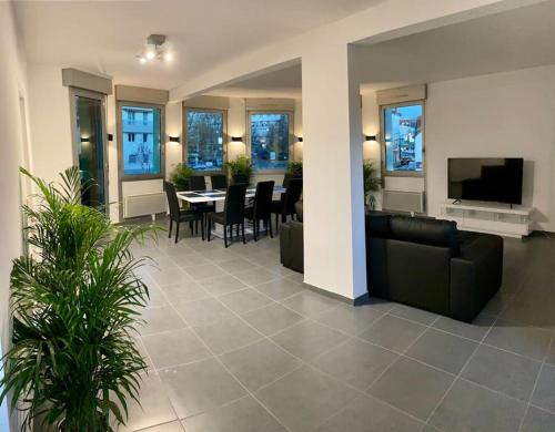 Cusset Apartment | Appartement 125m2 au centre de Cusset