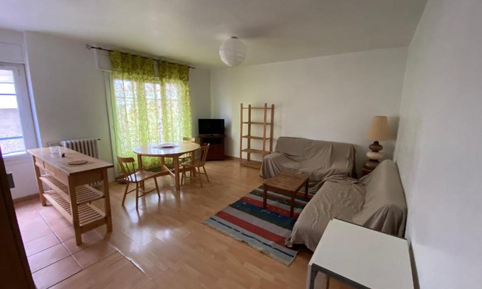 La Castellane Apartment | Appartement 2 chambres pour 6personnes, meublé,60m2, en plein cœur de Marseille