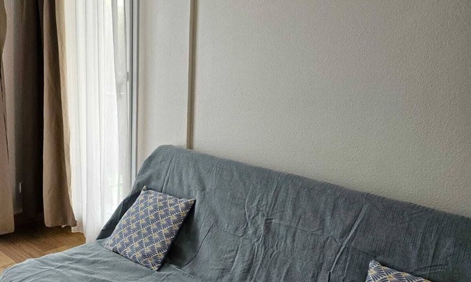 Equemauville Apartment | Appartement 2 Pièces aux Portes de Honfleur, Avec vue sur la Forêt !