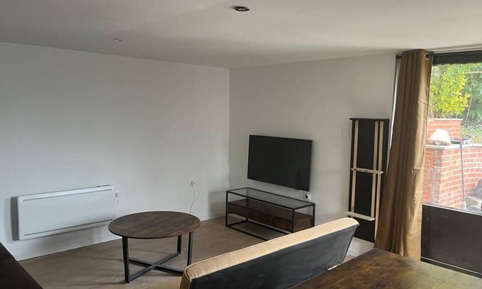 Montlhery Apartment | Appartement 2 Pièces