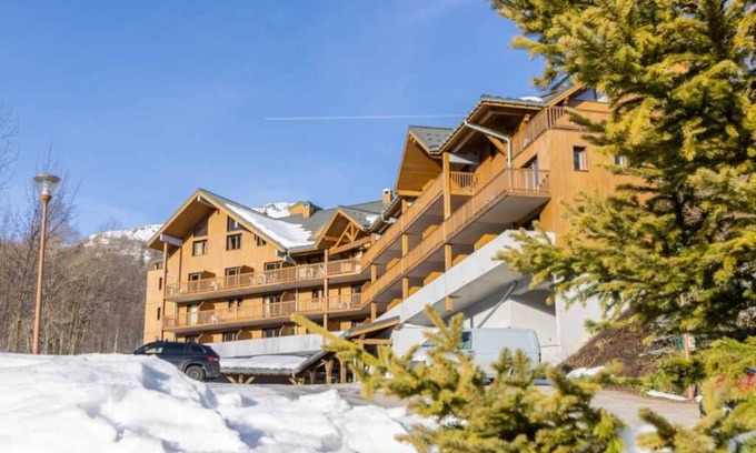 Les Bottieres Apartment | Appartement 3 étoiles - Piscine - ccbbcg0