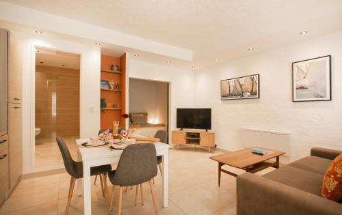 Port Grimaud Apartment | Appartement 30 m de la plage