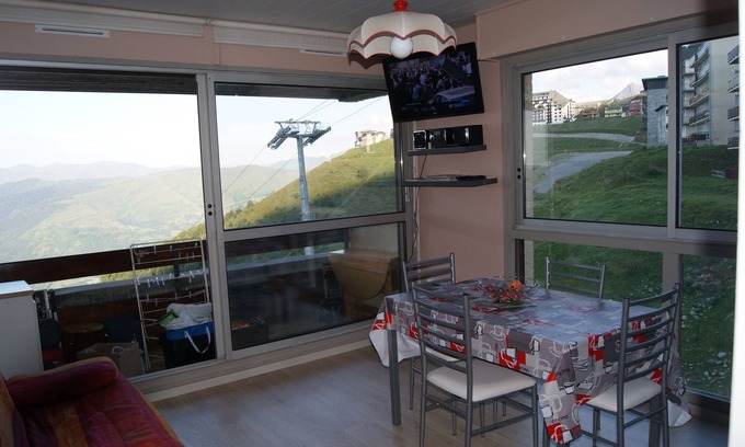 Saint-Lary-Soulan Apartment | Appartement 5 Places au Pied des Pistes a 1700 Mètres