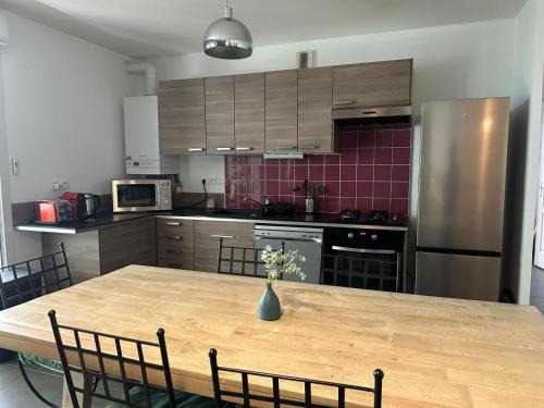 Le Rouet Apartment | Appartement 6 pers Prado Métro Parking gratuit et Wifi