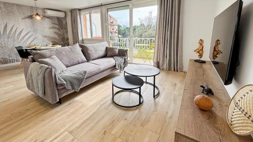 Frejus Plage Apartment | Appartement a quelques minutes à pieds des plages