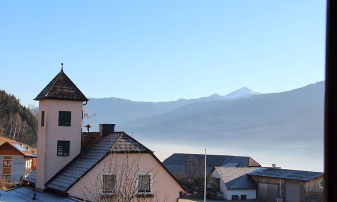 Assachberg Apartment | Appartement Aich-assach - Appartement/fewo, Dusche, WC, 2 Schlafräume