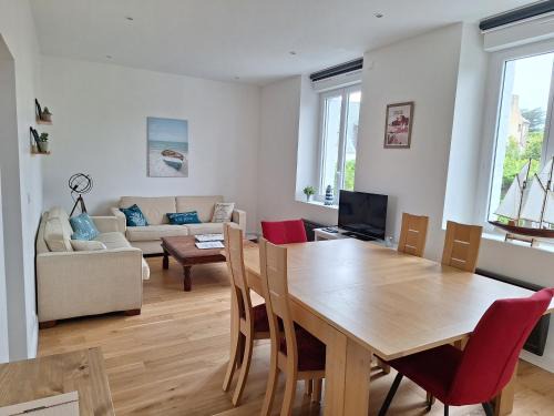 Tregastel Apartment | Appartement au cœur de la Côte de Granit Rose.