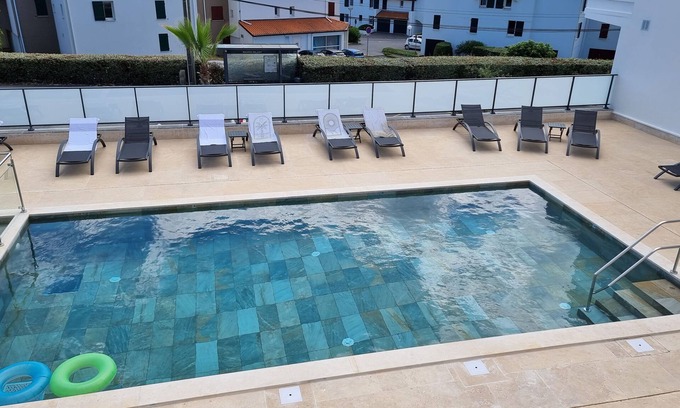 Biarritz Condo | Appartement avec Accès à Deux Piscines!