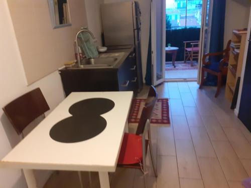 Menpenti Apartment | Appartement calme avec terrasse