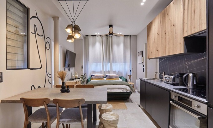 Epinettes Apartment | Appartement Center of Paris Montmartre