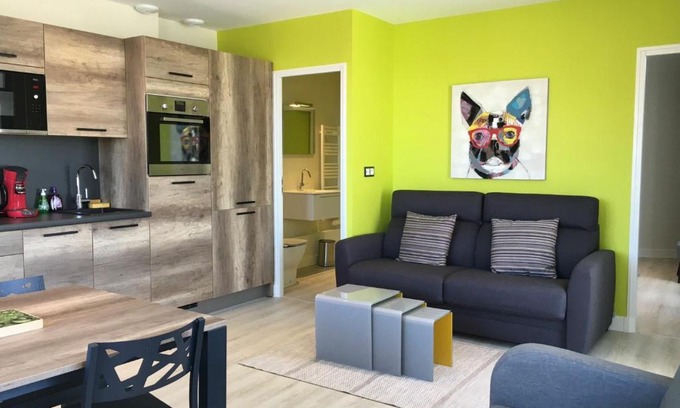 Chateauroux Apartment | Appartement Châteauroux, 2 pièces, 4 personnes - FR-1-591-19