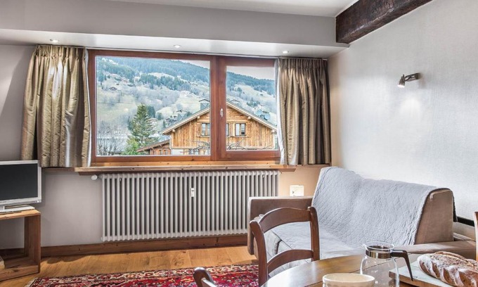 Le Planellet Apartment | Appartement Charmant 2 Pièces, Centre de Megève, 3 Pers., Garage, 3 Étoiles - FR-1-453-106