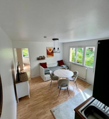 Montferrat Apartment | Appartement Chloé du lac