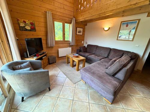 Le Bettaix Apartment | Appartement Confort+ avec Balcon et Parking - 3 Chambres, 6 pers, WiFi - Les Menuires - FR-1-452-315