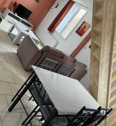 Denain Apartment | Appartement cosy à 10mn de Valenciennes.