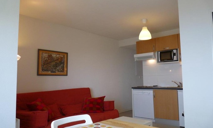 Arette Apartment | Appartement cosy 4 pers avec accès pistes, lave-vaisselle, lave-linge, casier à skis, parking gratuit - FR-1-602-5