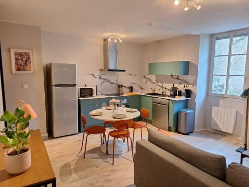 Besancon Apartment | Appartement cosy 40 m2 - Centre historique Besançon