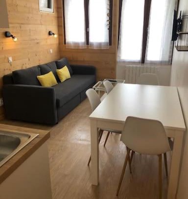 Adervielle-Pouchergues Apartment | Appartement cosy val louron au pied des pistes