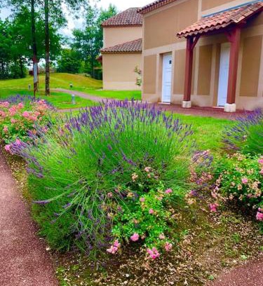 Monflanquin Apartment | Appartement dans joli village de vacances 47150